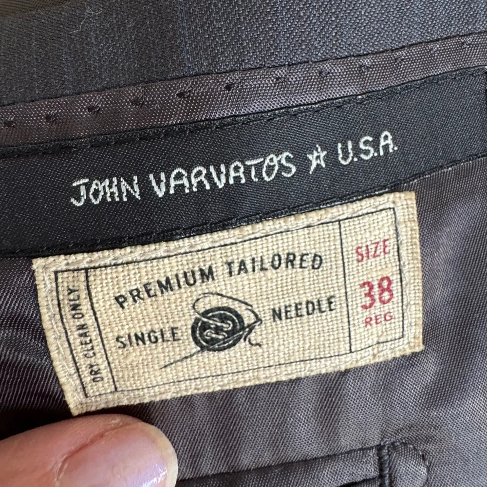 John Varvatos USA Dark Grey Wool Sport Blazer Jacket Men’s S 38R‎